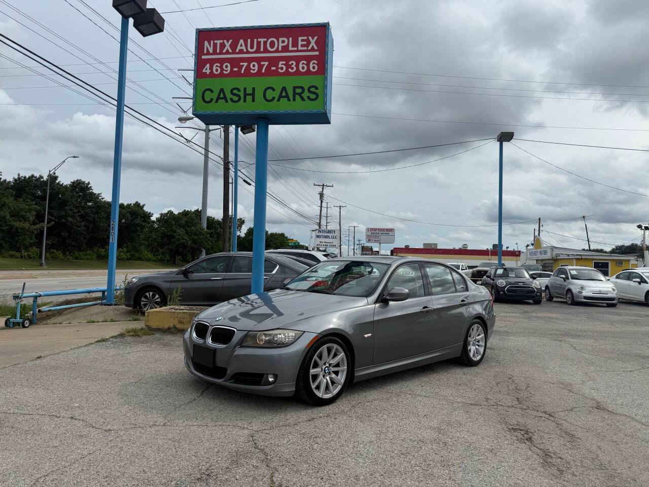 2011 BMW 3 Series 328i — Sedan — 172,829 mi — Garland, TX