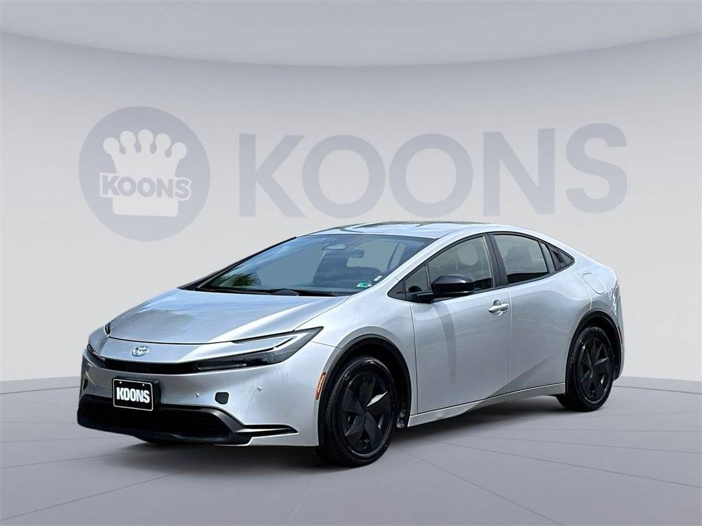 2024 Toyota Prius LE — Hatchback — 13,898 mi — Woodbridge, VA