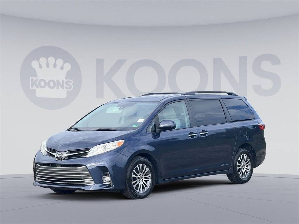 2020 Toyota Sienna XLE — Minivan — 56,286 mi — Woodbridge, VA