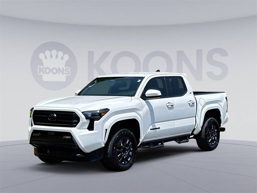 2025 Toyota Tacoma SR5 — Pickup Truck — 2,270 mi — Woodbridge, VA