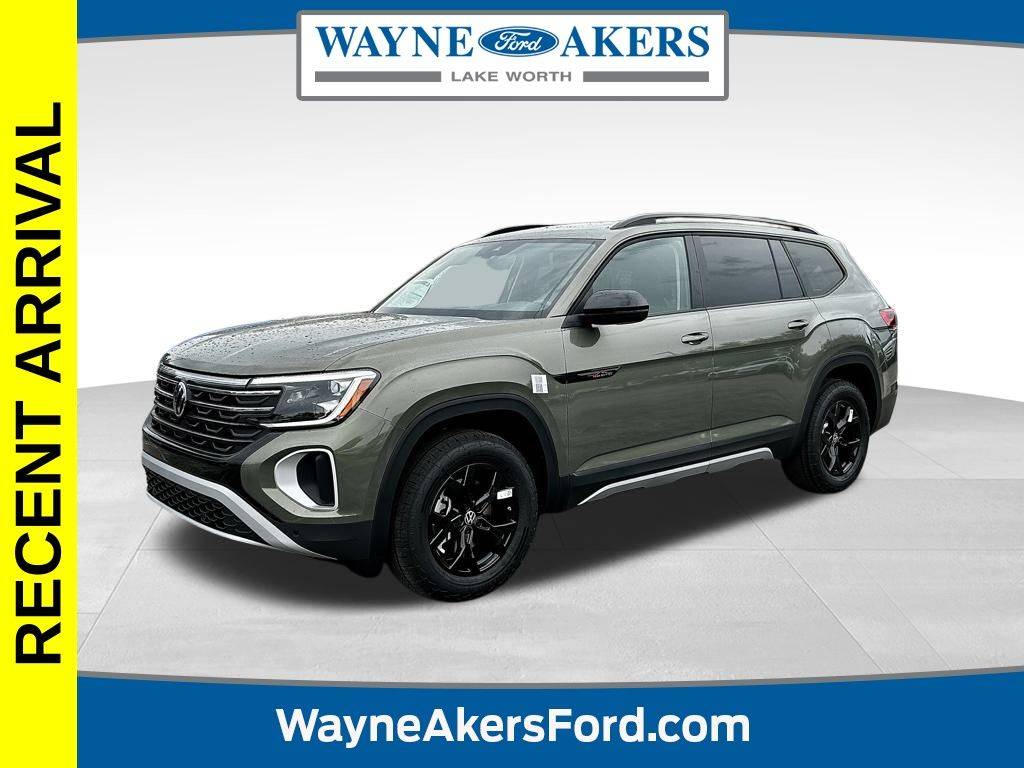 2025 Volkswagen Atlas Peak Edition — SUV — 16 mi — Lake Worth, FL