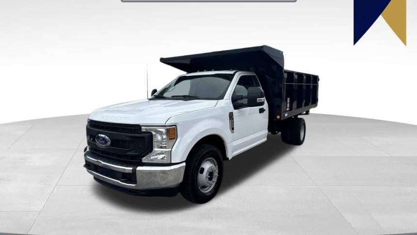 2022 Ford Super Duty F-350 Chassis Cab XL — Chassis Cab Truck — 25,780 mi — Lake Worth, FL
