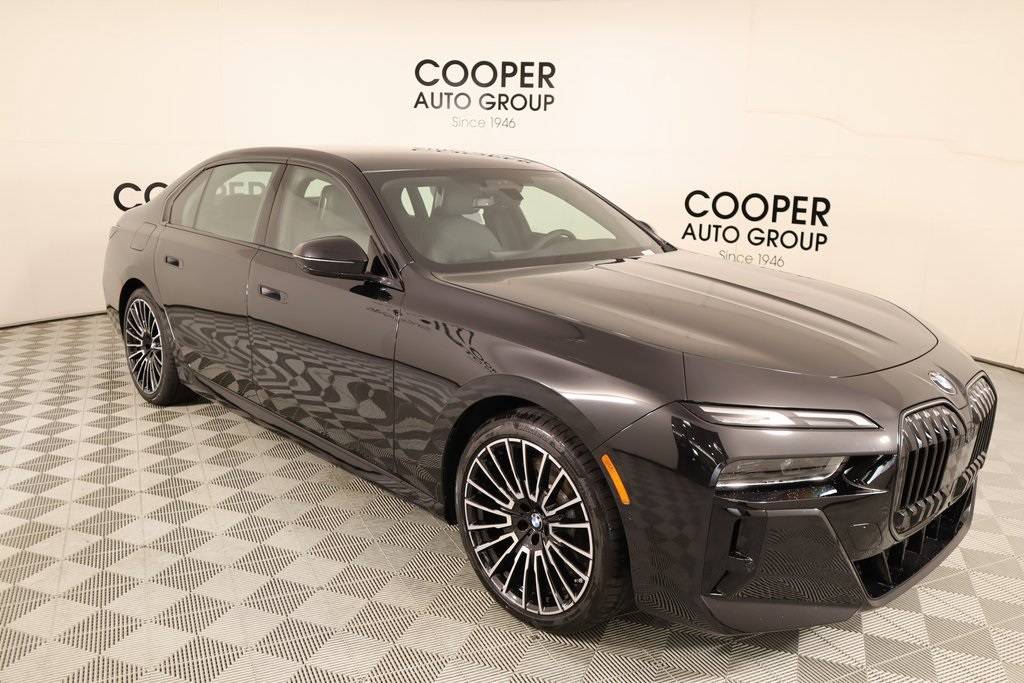 2025 BMW 7 Series 760i xDrive