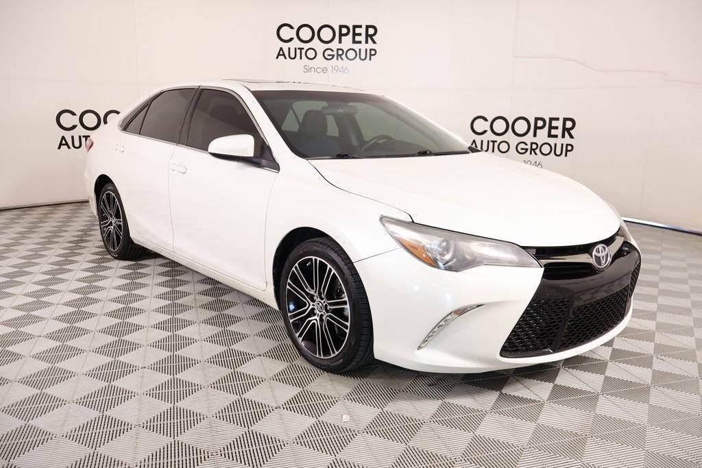 2016 Toyota Camry SE — Sedan — 111,955 mi — Edmond, OK