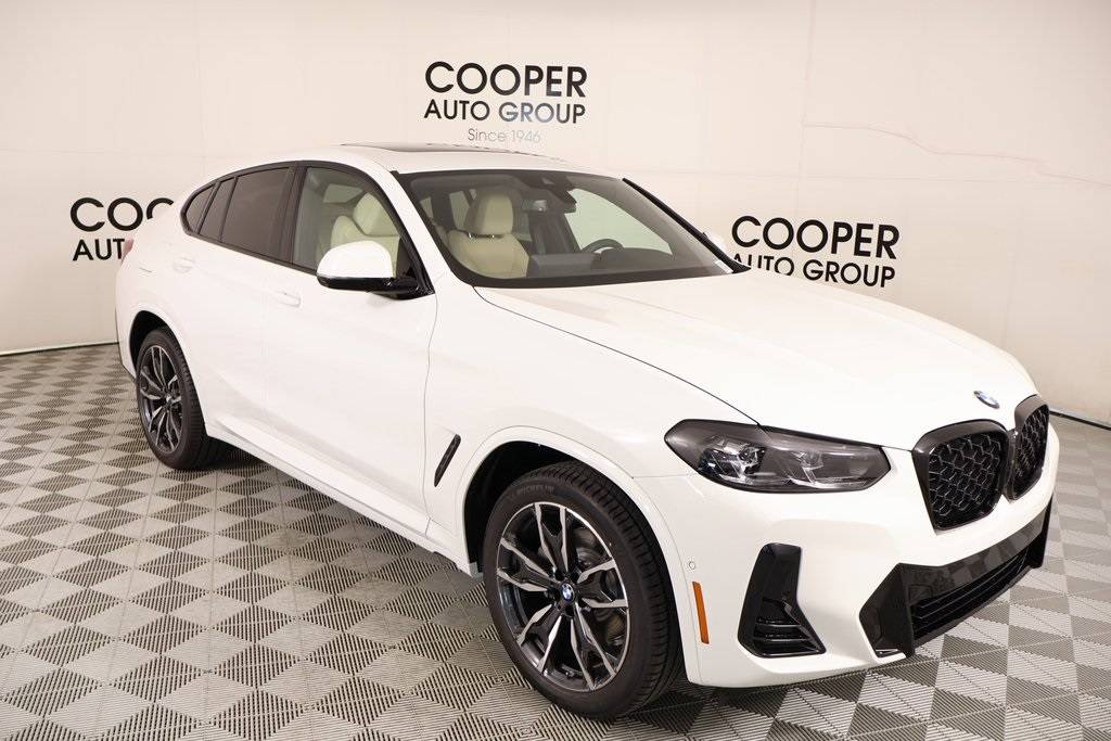 2025 BMW X4 xDrive30i