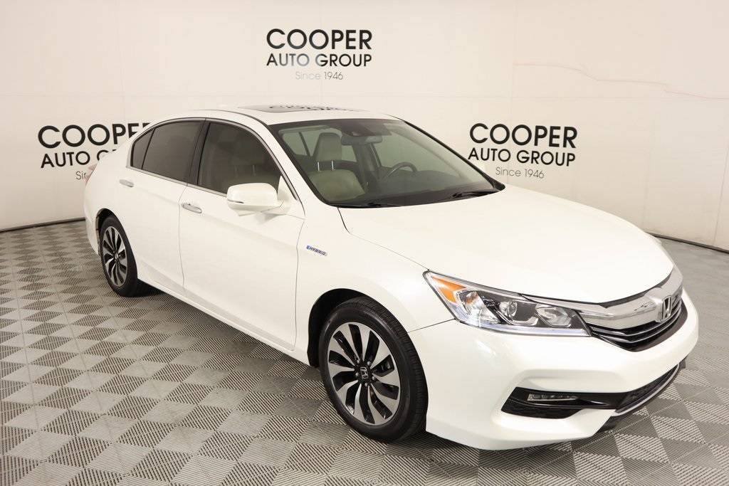 2017 Honda Accord Hybrid EX-L — Sedan — 71,382 mi — Edmond, OK