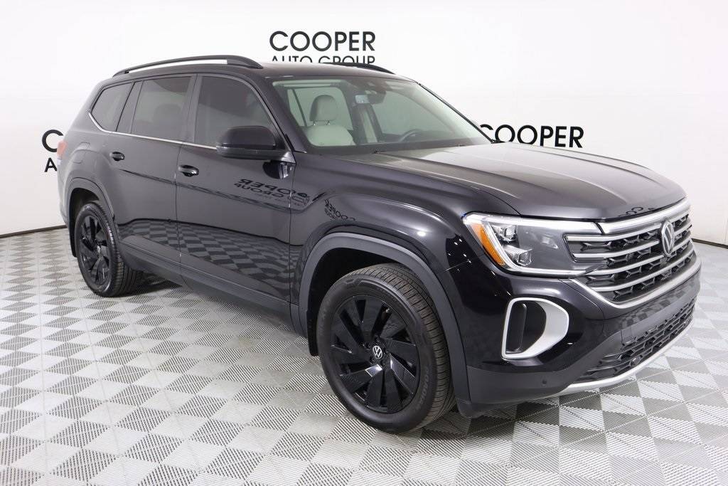 2024 Volkswagen Atlas SE with Technology — SUV — 30,200 mi — Edmond, OK