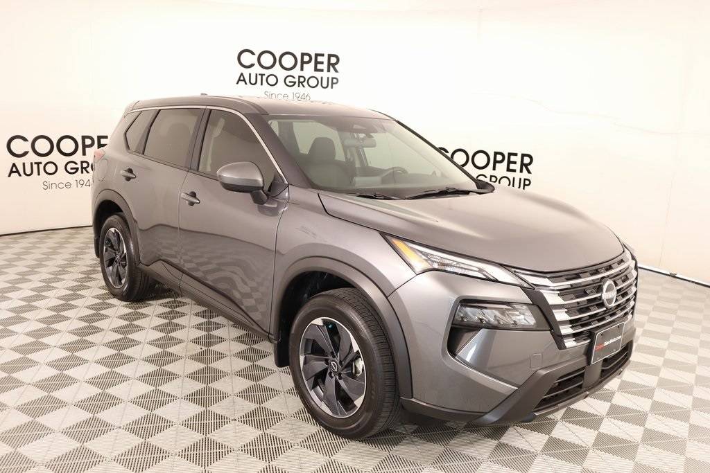 2025 Nissan Rogue SV — SUV — 1,635 mi — Edmond, OK