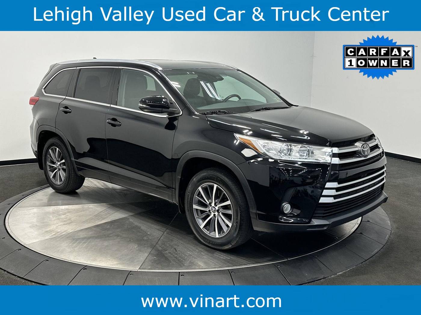 2017 Toyota Highlander SE V6 — SUV — 71,413 mi — Emmaus, PA
