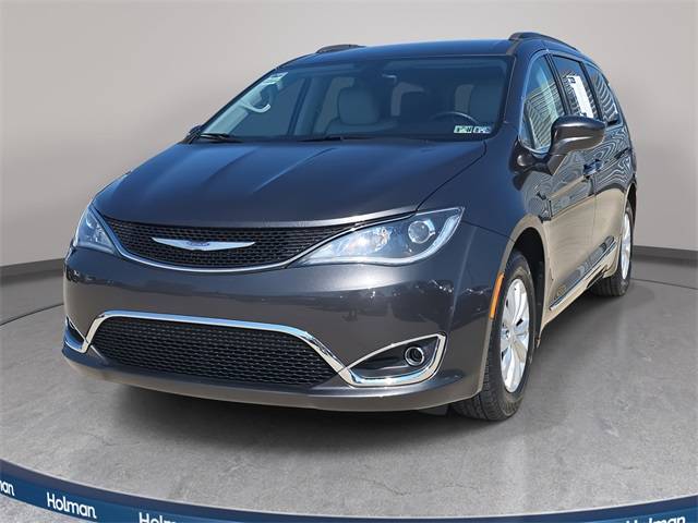 2017 Chrysler Pacifica Touring L — Minivan — 61,043 mi — Fort Washington, PA