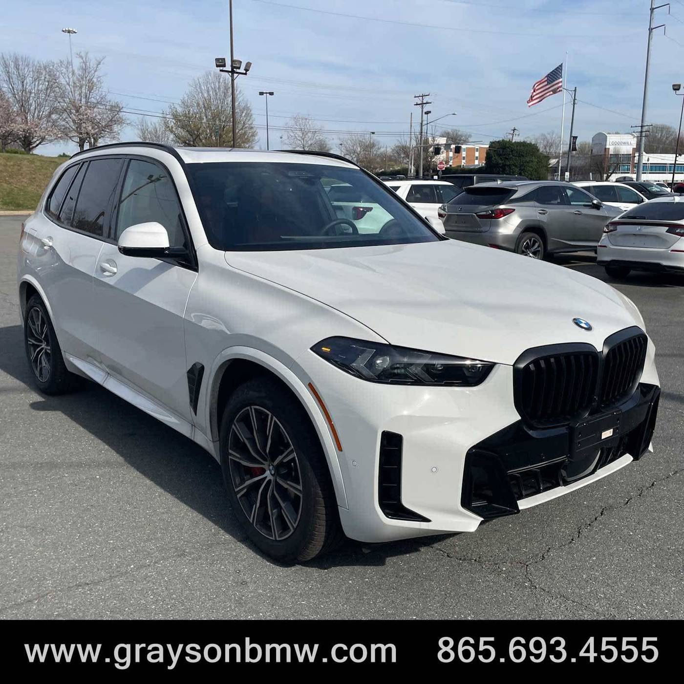 2025 BMW X5 40i — SUV — 687 mi — Knoxville, TN