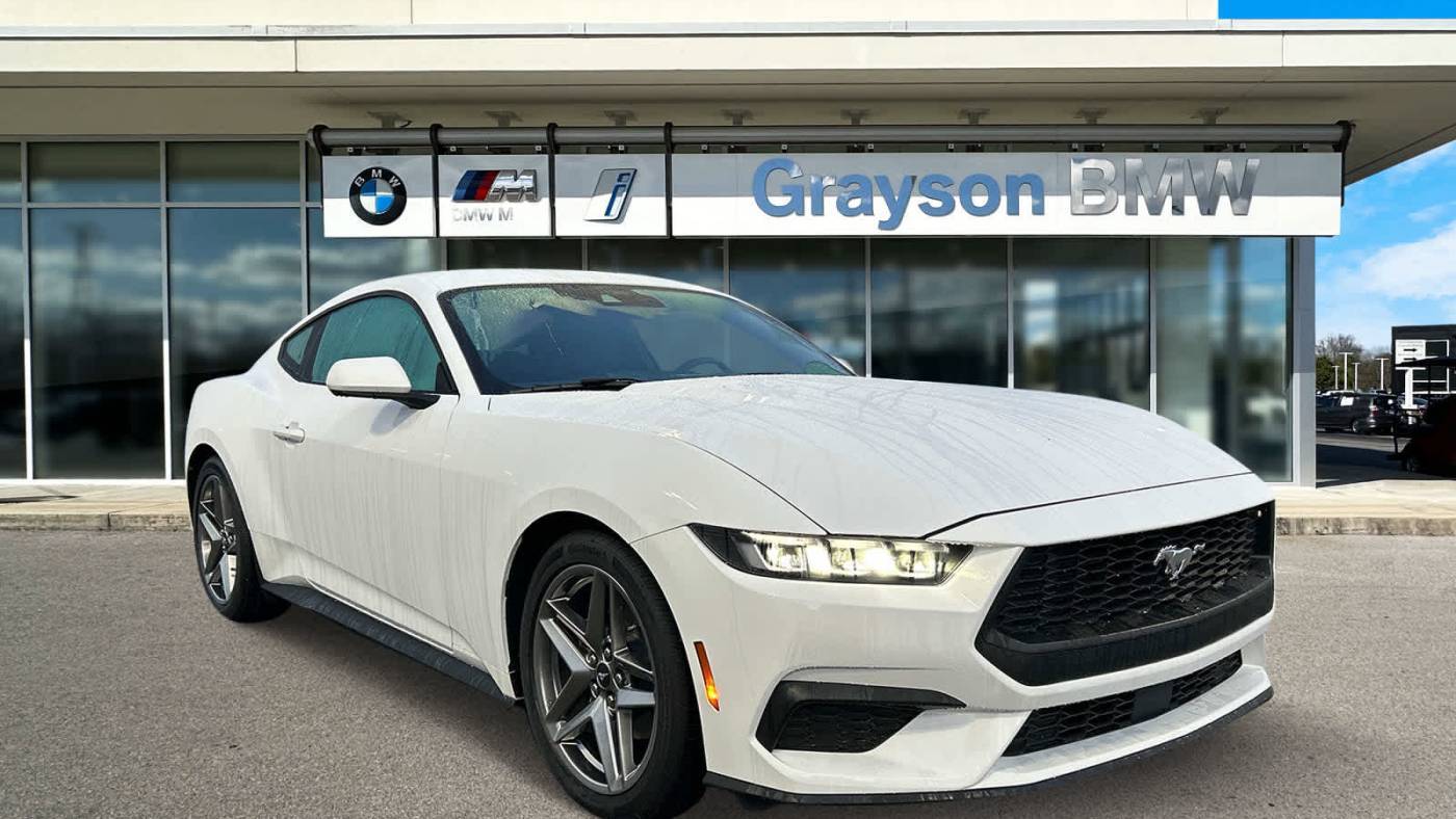 2024 Ford Mustang EcoBoost — Coupe — 3,500 mi — Knoxville, TN