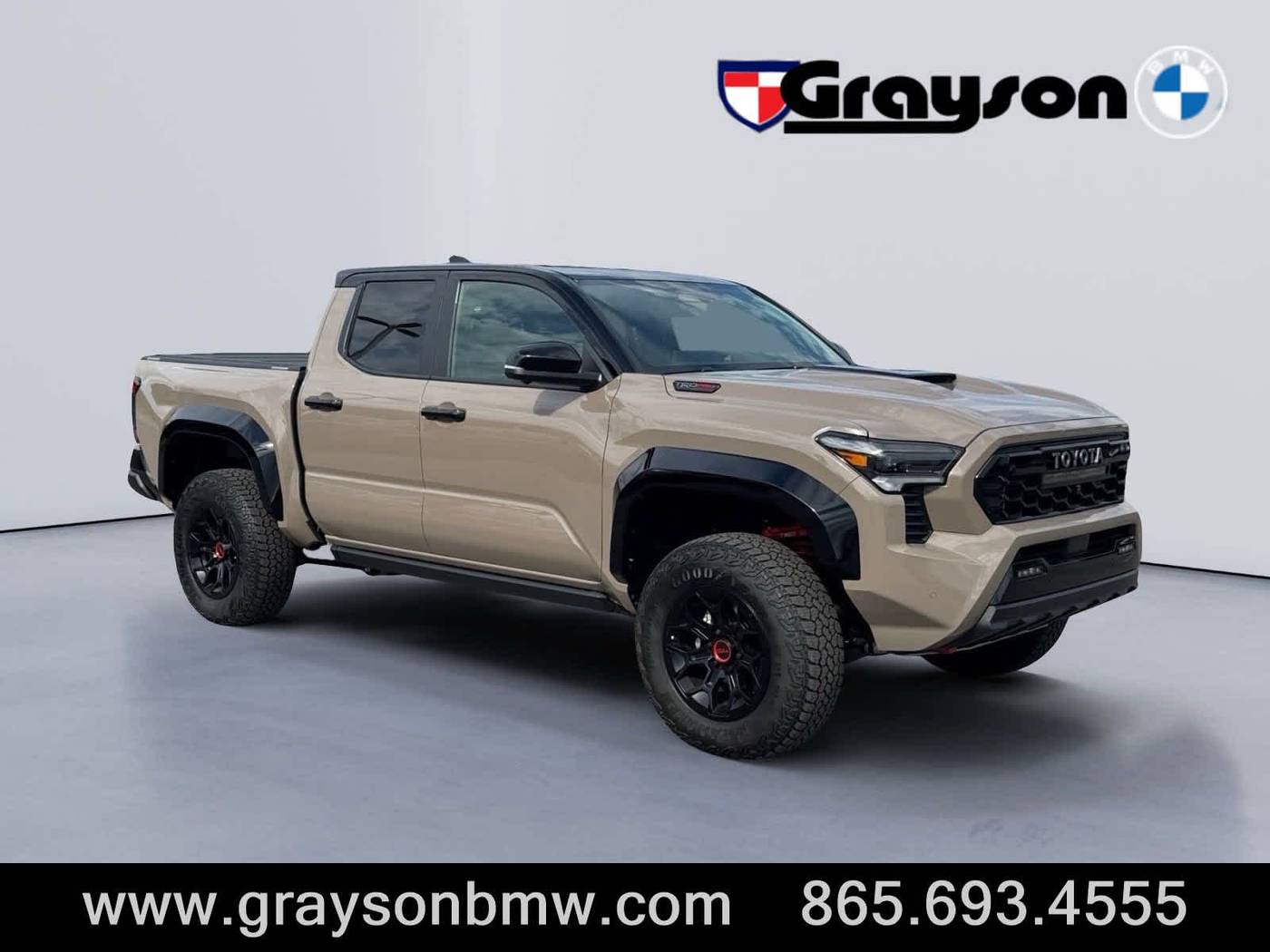 2025 Toyota Tacoma TRD Pro Hybrid — Pickup Truck — 750 mi — Knoxville, TN