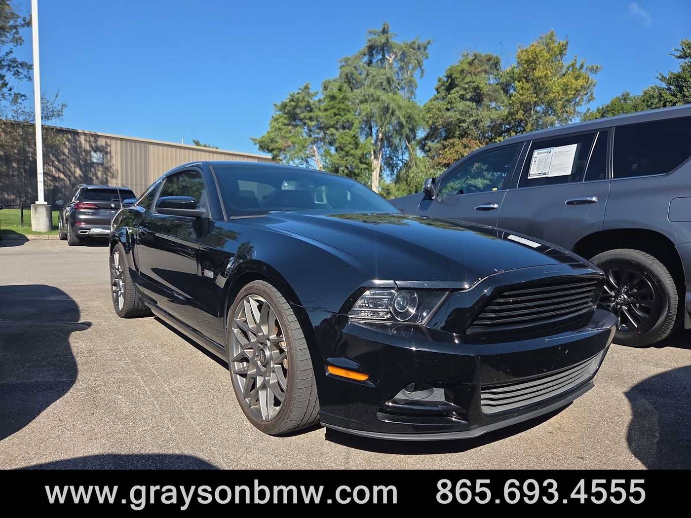 2013 Ford Mustang V6 Premium — Coupe — 156,571 mi — Knoxville, TN