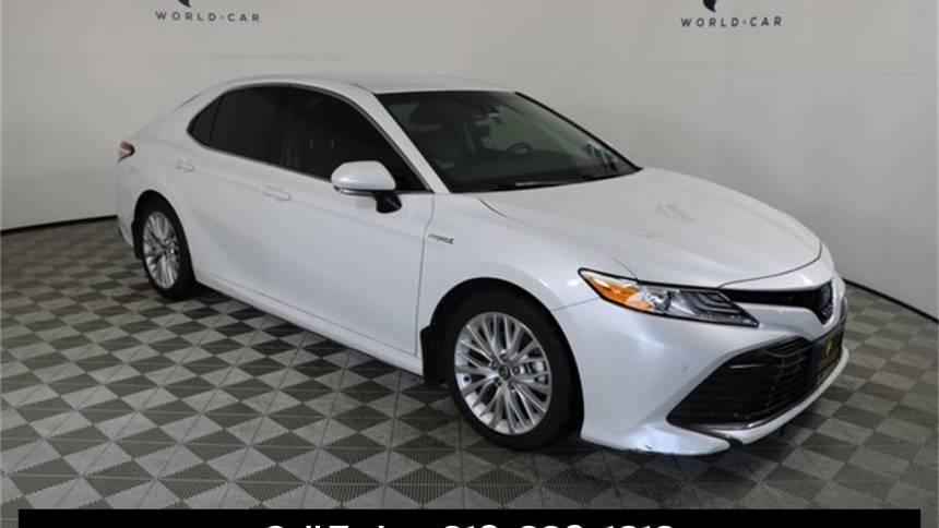 2018 Toyota Camry Hybrid XLE — Sedan — 80,630 mi — San Antonio, TX