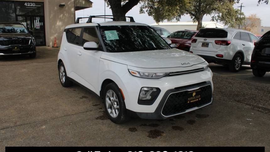 2022 Kia Soul LX — Hatchback — 38,902 mi — San Antonio, TX