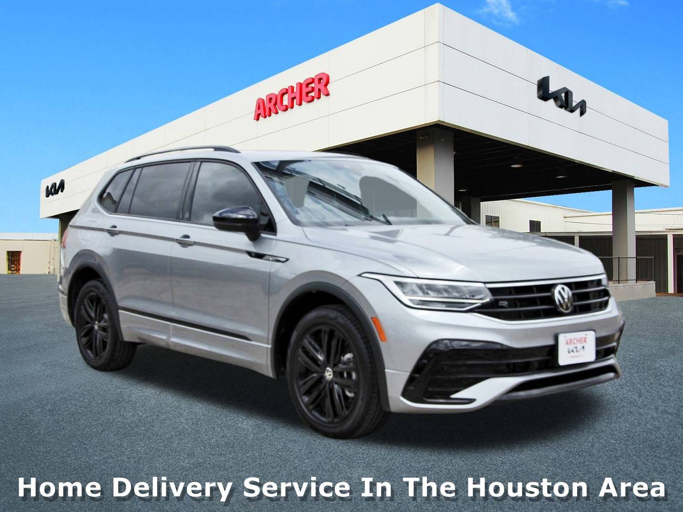 2022 Volkswagen Tiguan SE R-Line Black — SUV — 20,426 mi — Houston, TX