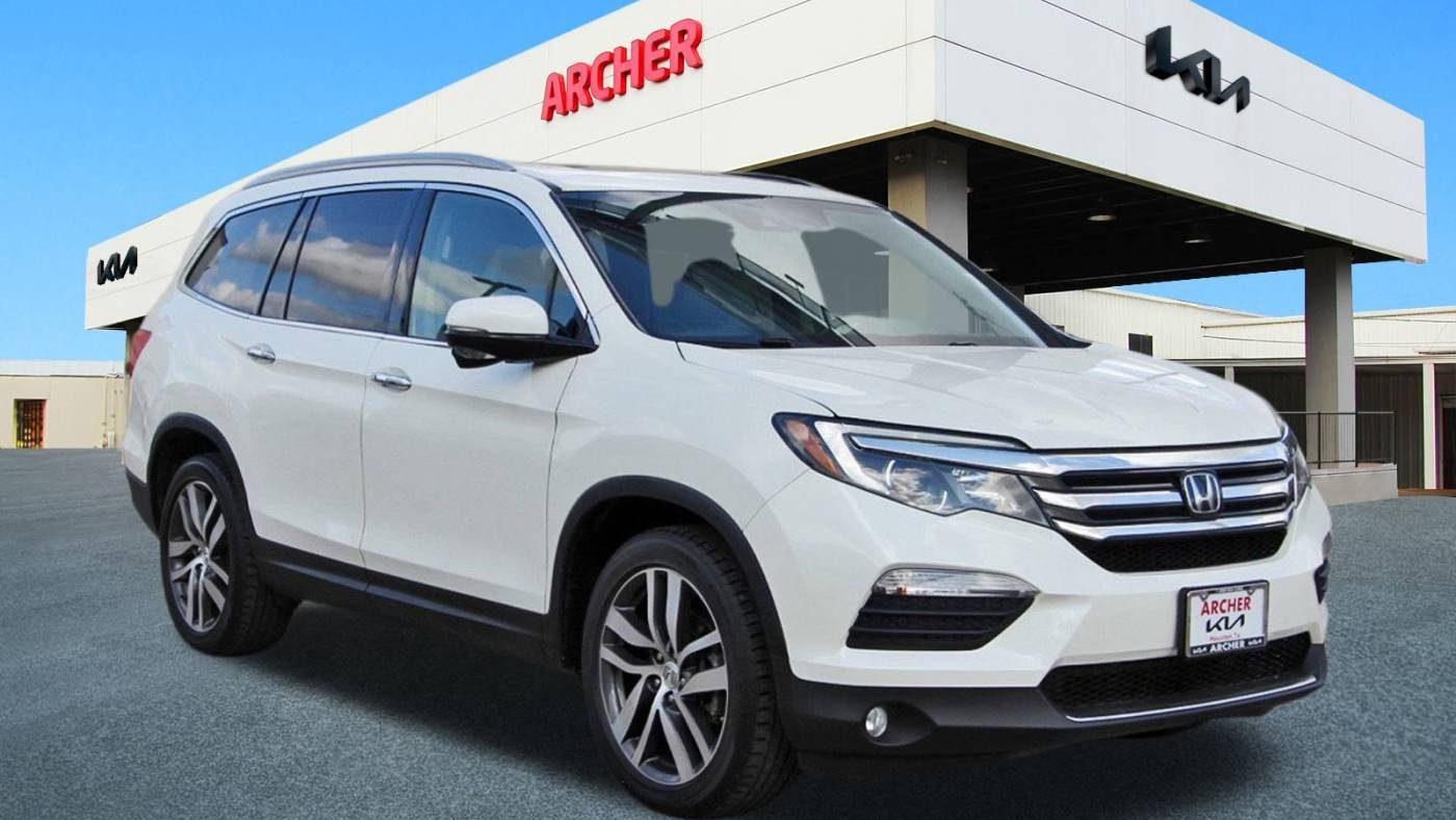 2016 Honda Pilot Touring — SUV — 54,954 mi — Houston, TX