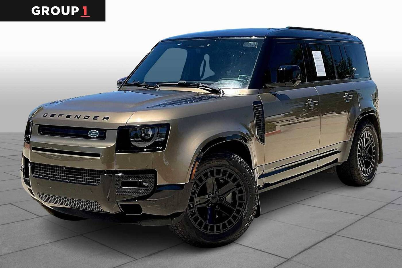 2024 Land Rover Defender X-Dynamic SE — SUV — 9,844 mi — Grapevine, TX