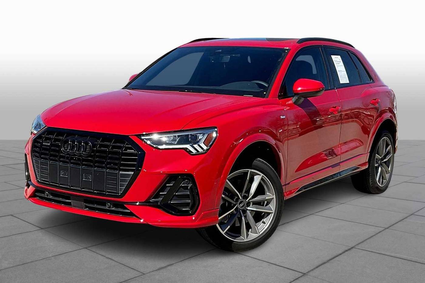 2025 Audi Q3 S line Premium — SUV — 3,160 mi — Grapevine, TX