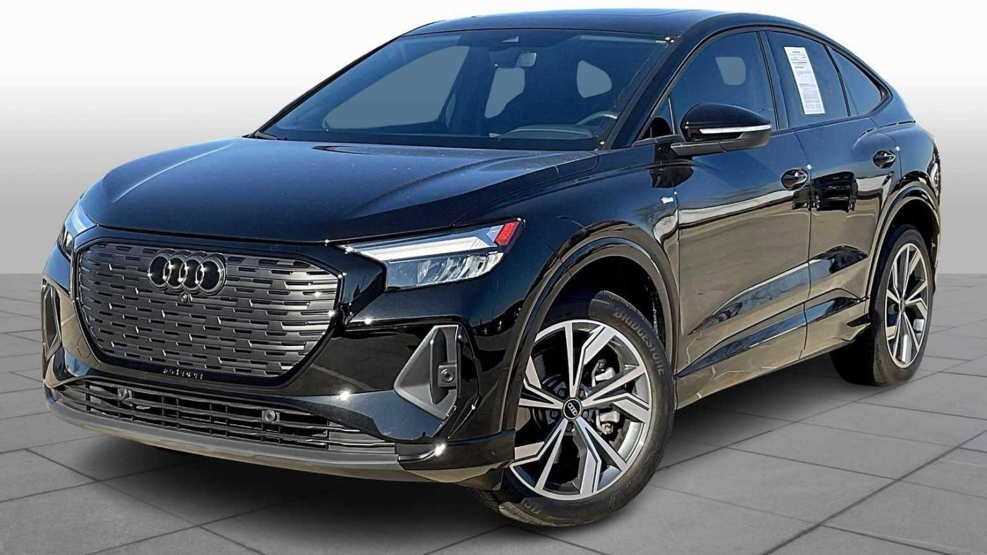 2024 Audi Q4 e-tron Premium Plus — SUV — 4,703 mi — Grapevine, TX