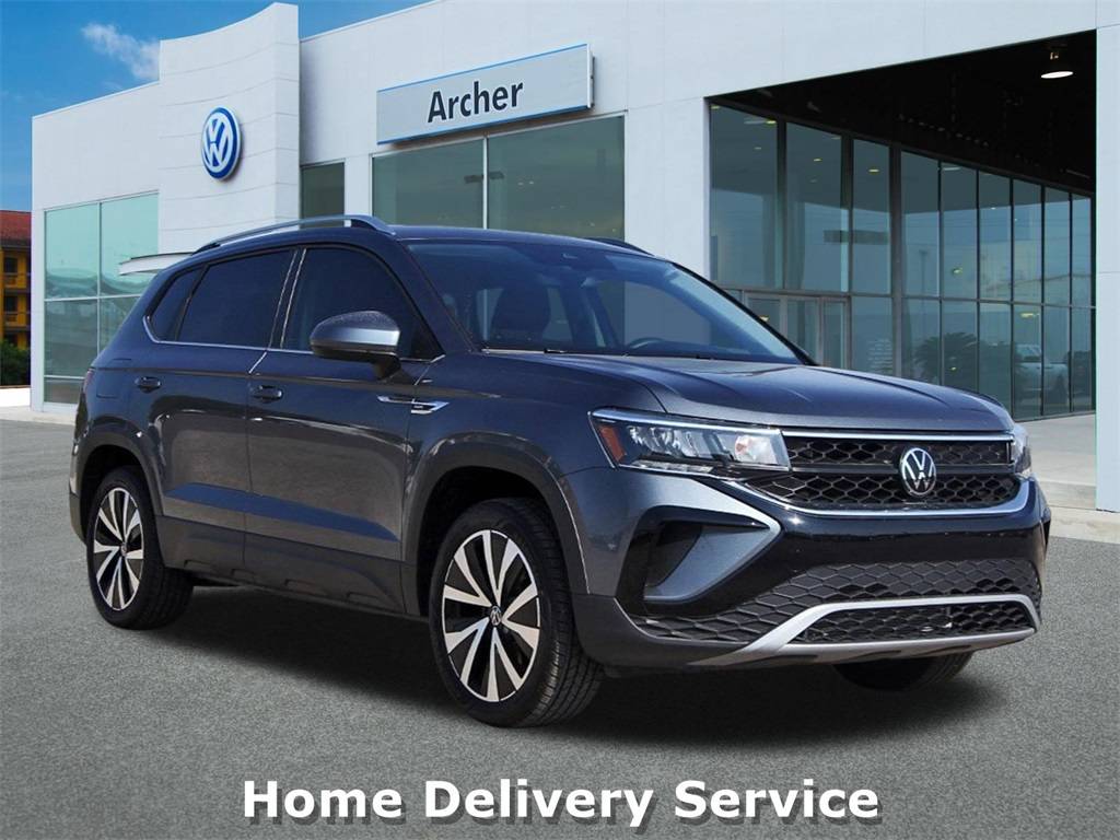 2023 Volkswagen Taos SE — SUV — 8,360 mi — Houston, TX