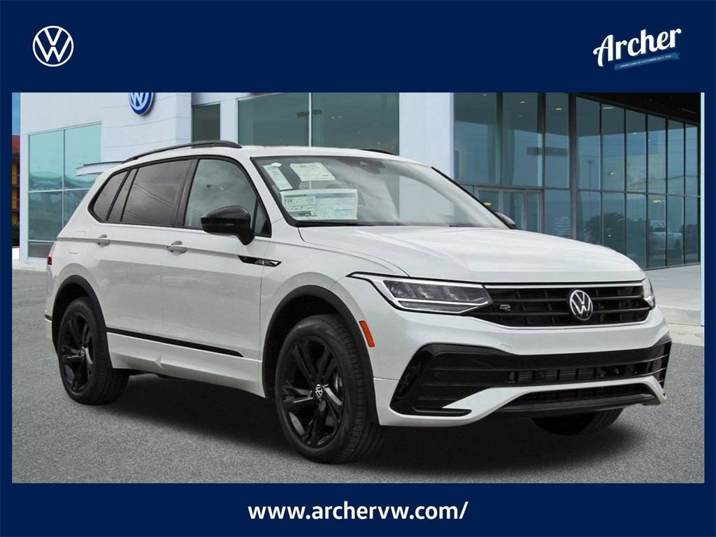 2024 Volkswagen Tiguan SE R-Line Black — SUV — 14,890 mi — Houston, TX