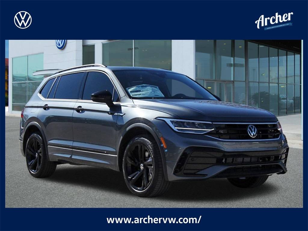 2024 Volkswagen Tiguan SE R-Line Black — SUV — 19,729 mi — Houston, TX