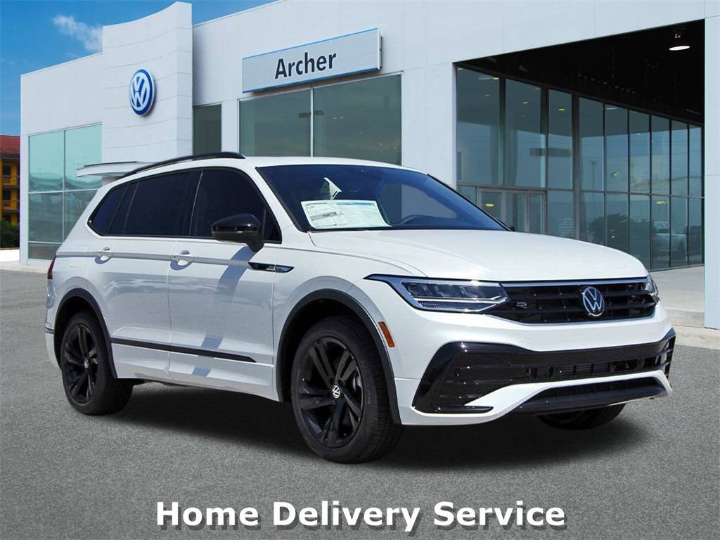 2024 Volkswagen Tiguan SE R-Line Black — SUV — 3,161 mi — Houston, TX