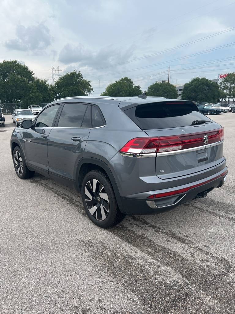 2024 Volkswagen Atlas Cross Sport SE with Technology — SUV — 11,242 mi — Houston, TX