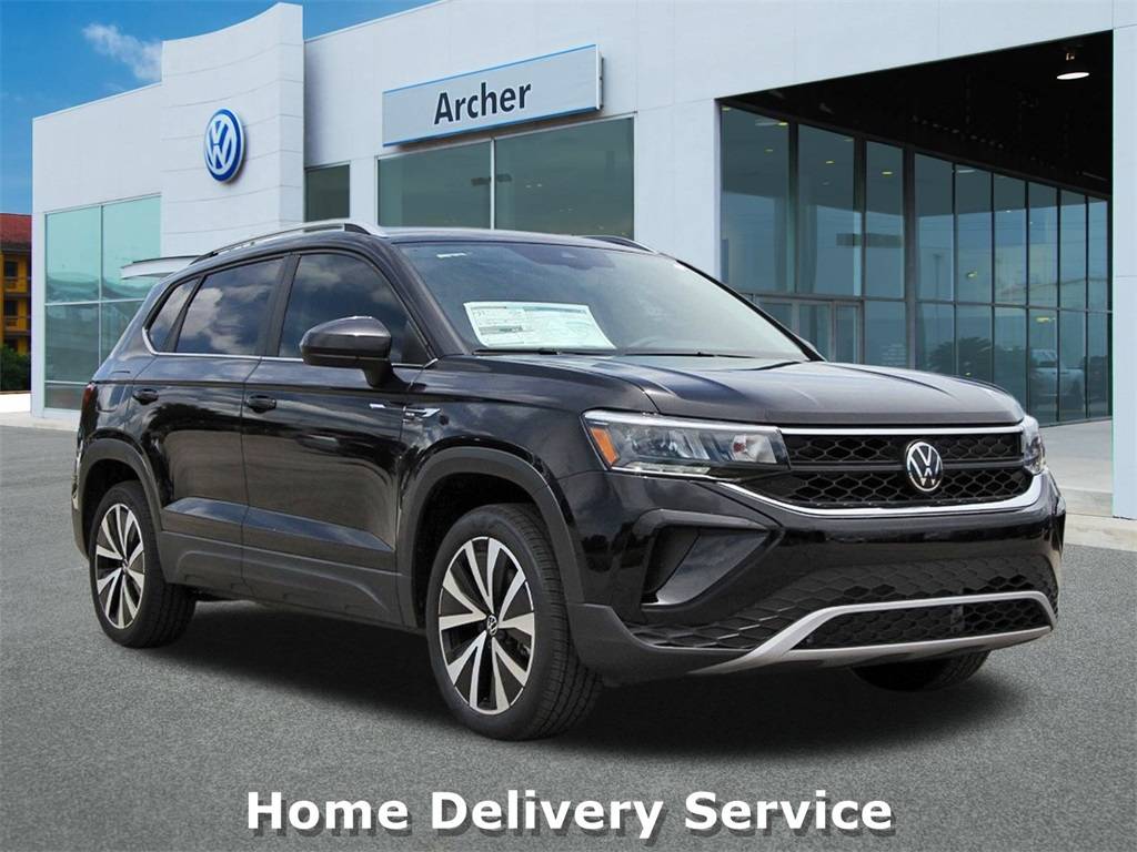 2024 Volkswagen Taos SE — SUV — 3,571 mi — Houston, TX