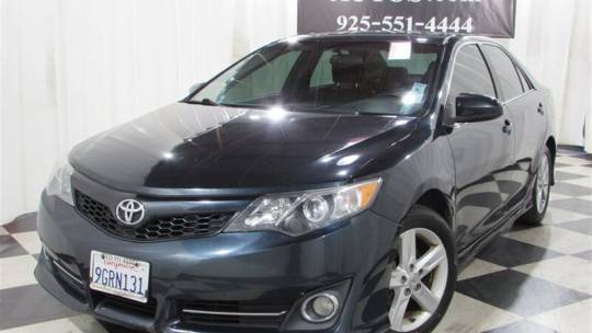 2014 Toyota Camry SE — Sedan — 137,520 mi — Dublin, CA