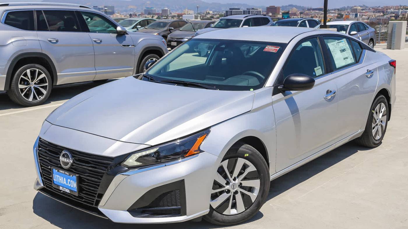 2024 Nissan Altima S — Sedan — 2,335 mi — Los Angeles, CA