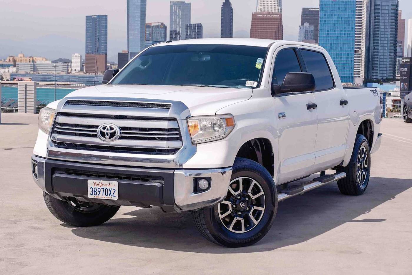 2017 Toyota Tundra SR5