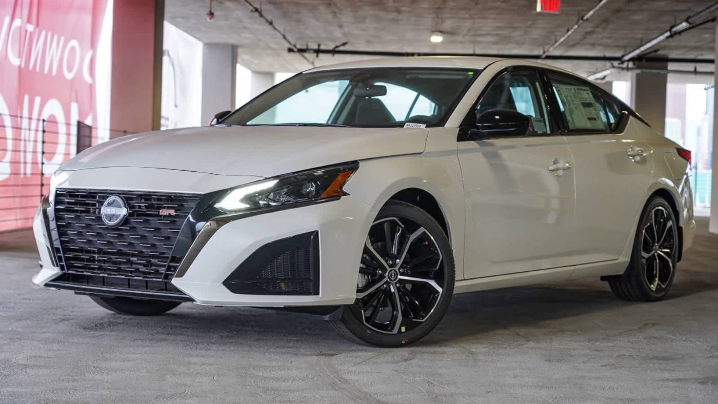 2024 Nissan Altima SR — Sedan — 13,520 mi — Los Angeles, CA