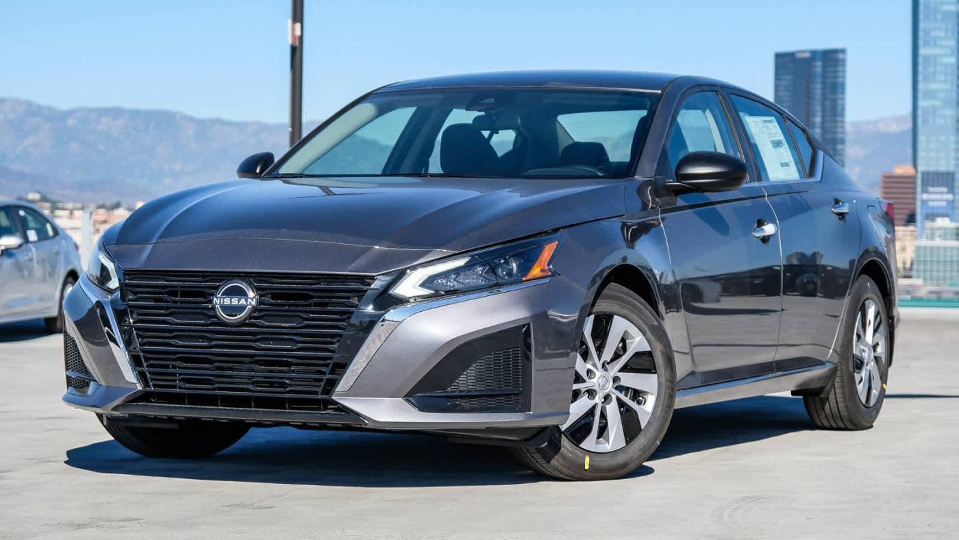 2024 Nissan Altima S — Sedan — 6,218 mi — Los Angeles, CA