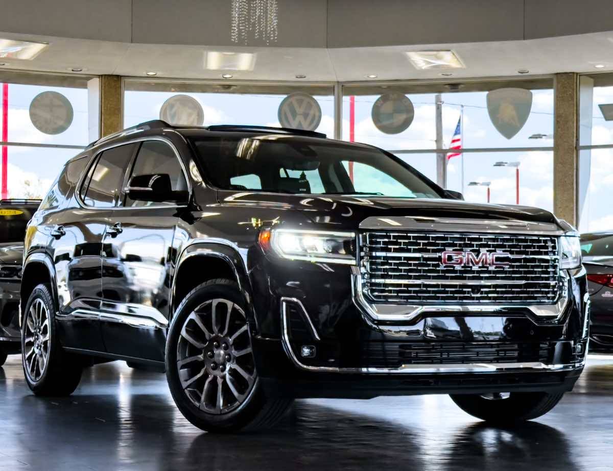 2022 GMC Acadia Denali — SUV — 19,116 mi — Detroit, MI