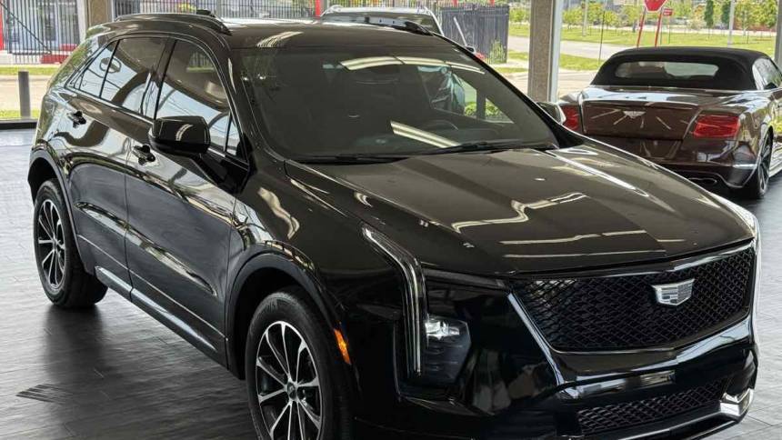 2024 Cadillac XT4 Sport