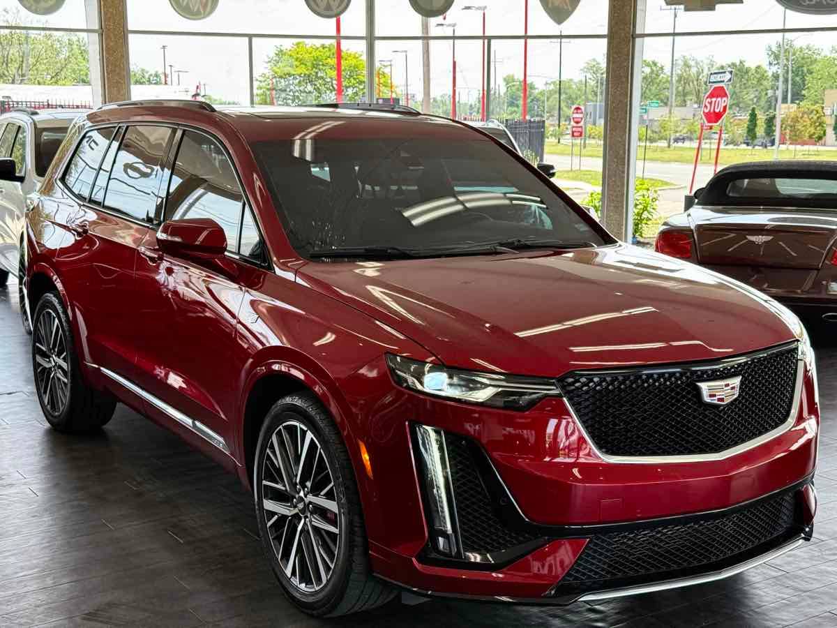 2023 Cadillac XT6 Sport — SUV — 24,449 mi — Detroit, MI