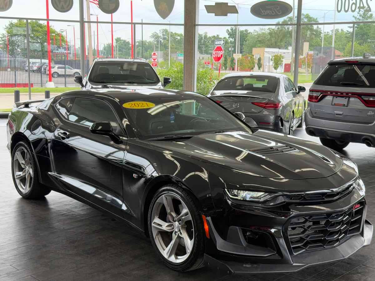 2021 Chevrolet Camaro 2SS — Coupe — 11,880 mi — Detroit, MI