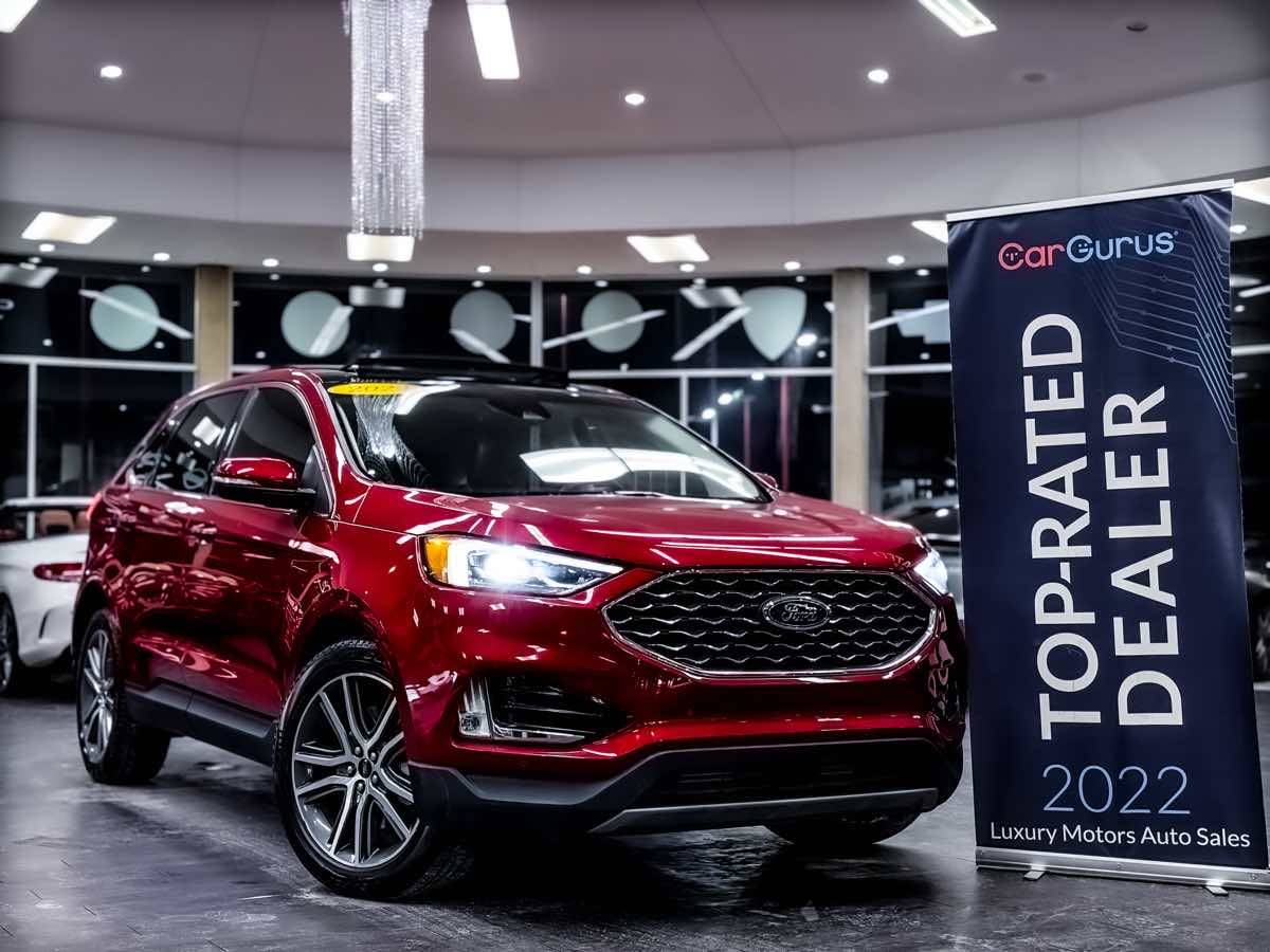 2024 Ford Edge Titanium — SUV — 3,633 mi — Detroit, MI