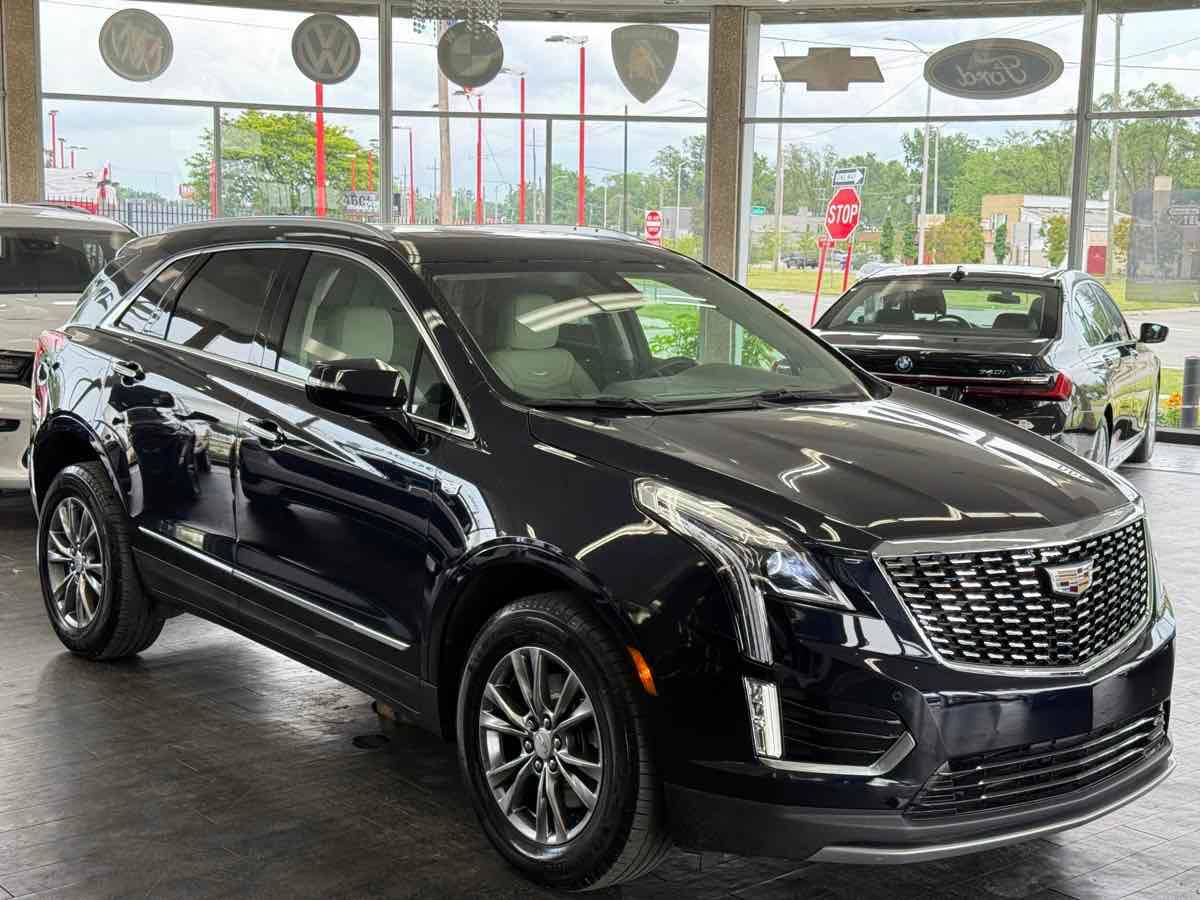 2021 Cadillac XT5 Premium Luxury — SUV — 30,887 mi — Detroit, MI