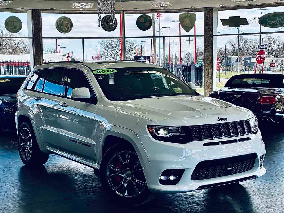 2019 Jeep Grand Cherokee SRT — SUV — 26,805 mi — Detroit, MI