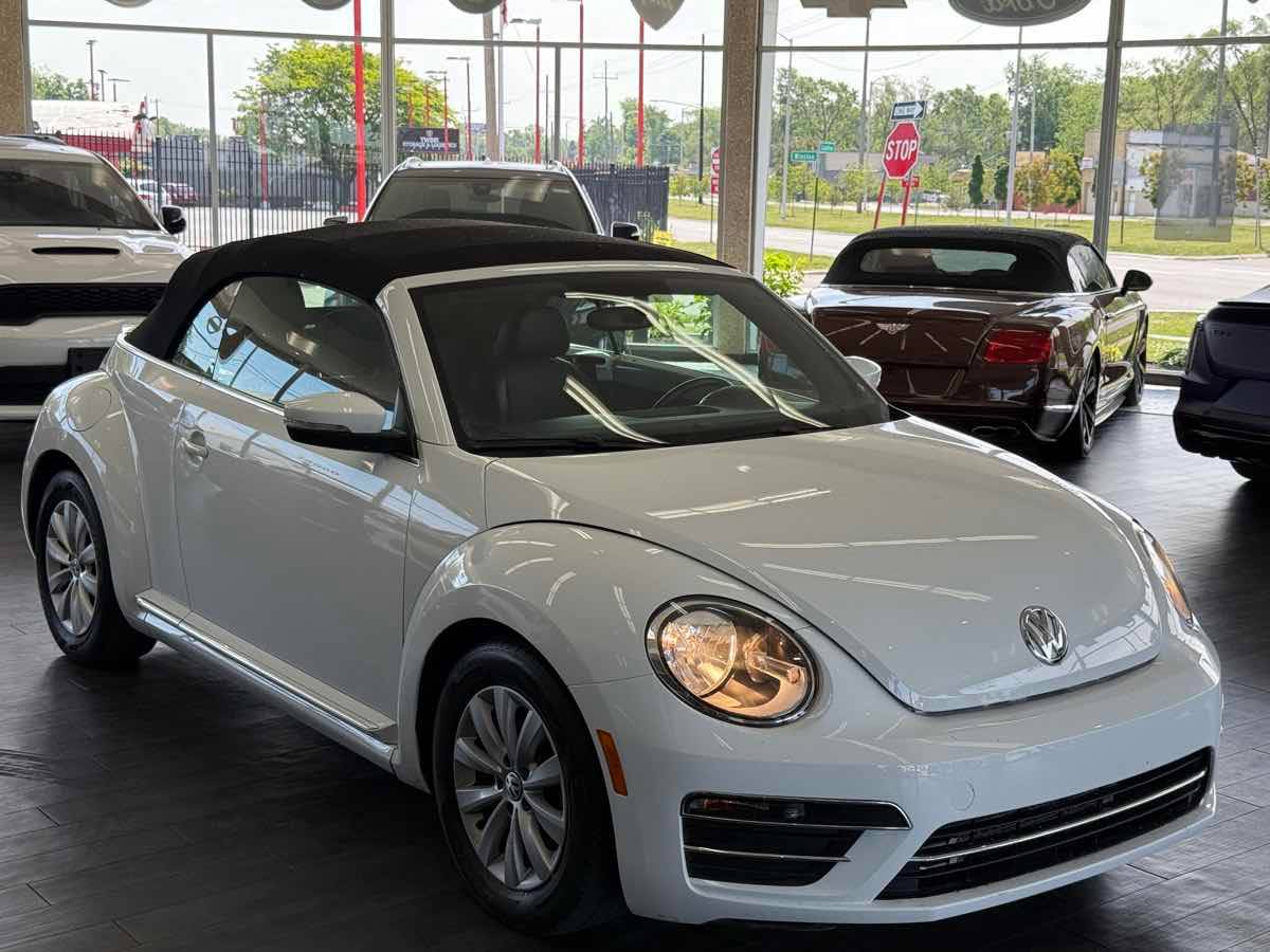 2018 Volkswagen Beetle S — Convertible — 45,473 mi — Detroit, MI