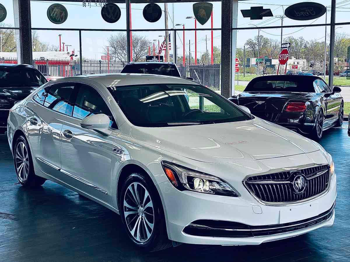 2017 Buick LaCrosse Essence — Sedan — 63,971 mi — Detroit, MI