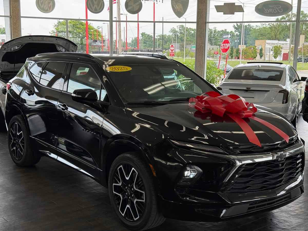 2025 Chevrolet Blazer RS — SUV — 9,979 mi — Detroit, MI