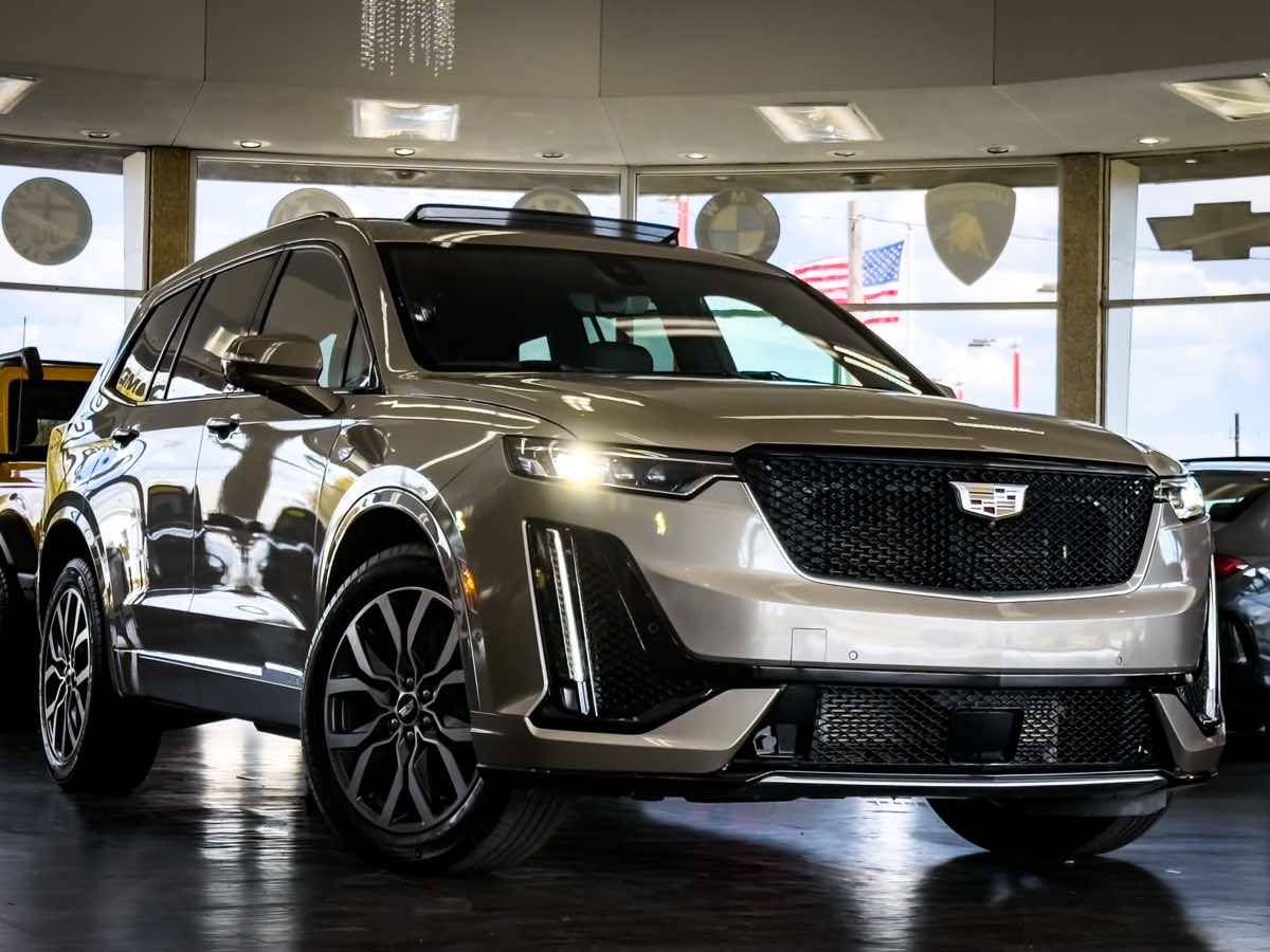 2023 Cadillac XT6 Sport — SUV — 17,302 mi — Detroit, MI