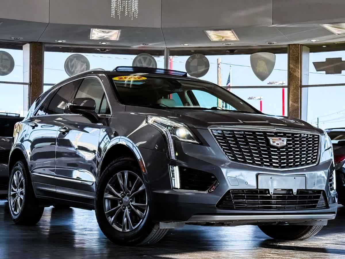 2022 Cadillac XT5 Premium Luxury — SUV — 13,810 mi — Detroit, MI