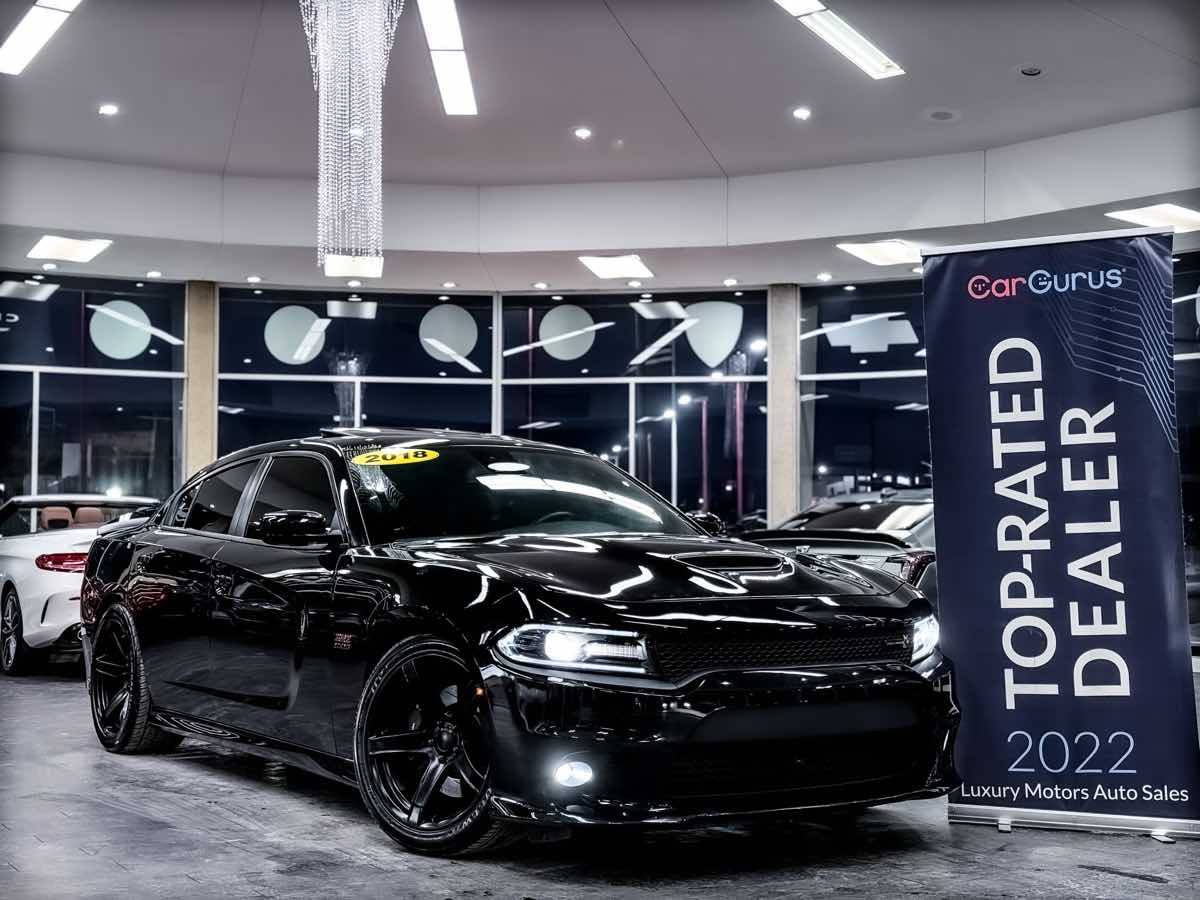 2018 Dodge Charger R/T Scat Pack — Sedan — 44,620 mi — Detroit, MI
