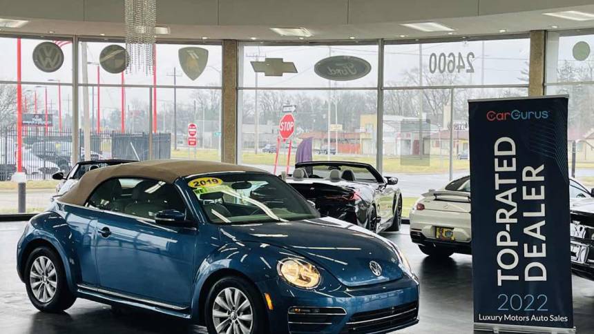 2019 Volkswagen Beetle S